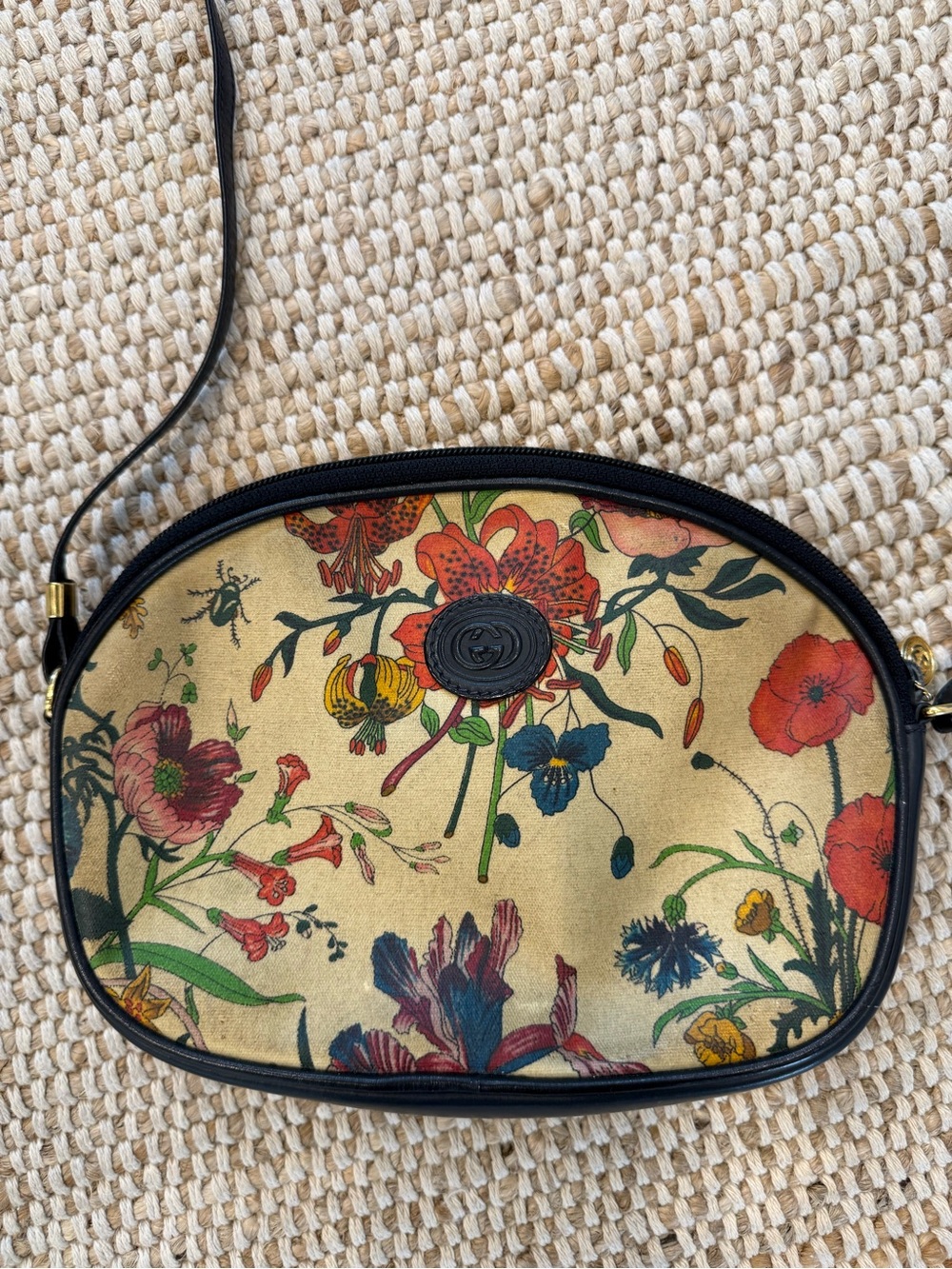 Authentic Vintage Gucci Flora Canvas Crossbody Bag - Botanical Print
